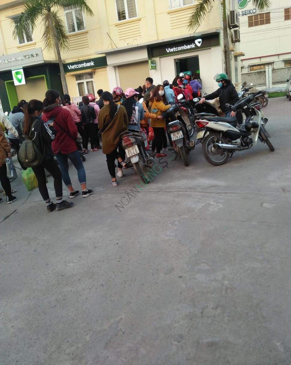 Ảnh Cây ATM ngân hàng Ngoại thương Vietcombank Trung Tâm Thương Mại The Garden 1